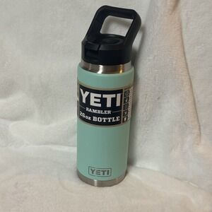 Yeti Rambler 26 oz Bottle with Chug Cap‎ SeaFoam Limited Edition Rare Color